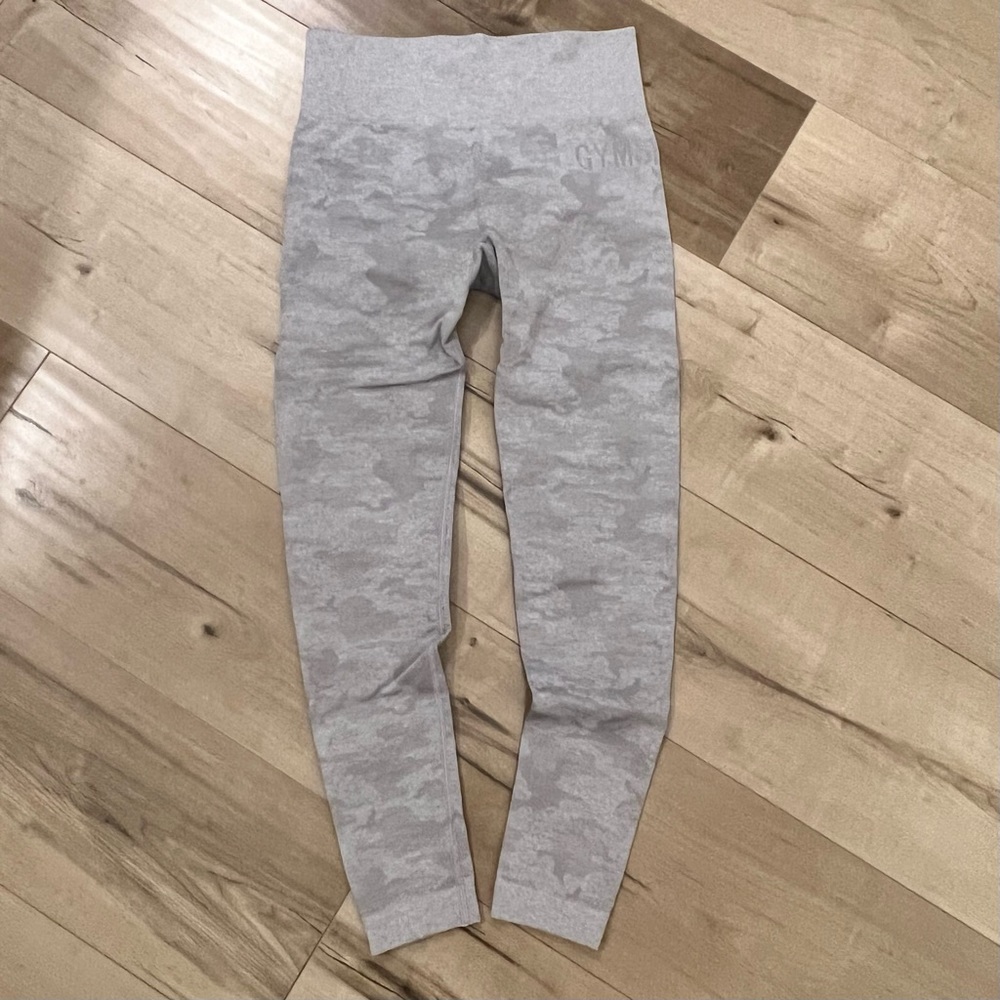 Gymshark White Camo Leggings S